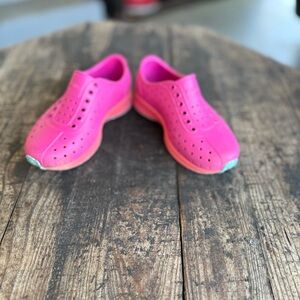 Native Kids Bright Pink Water Shoes